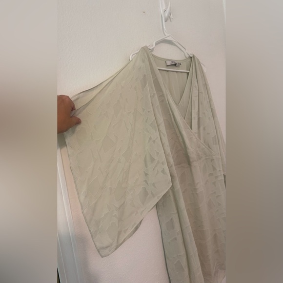 Robert Rodriguez Silk Flutter Sleeve Dress Burnout Floral Mint Romantic NWT 10 - Picture 12 of 13